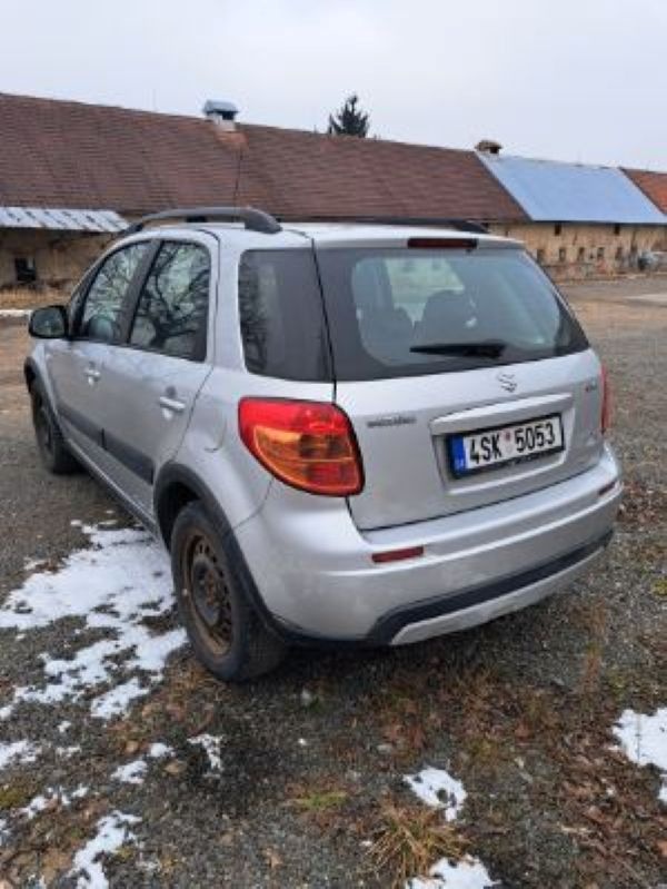 Suzuki SX4 1.6 4WD 88kW benzín 2014 - 3