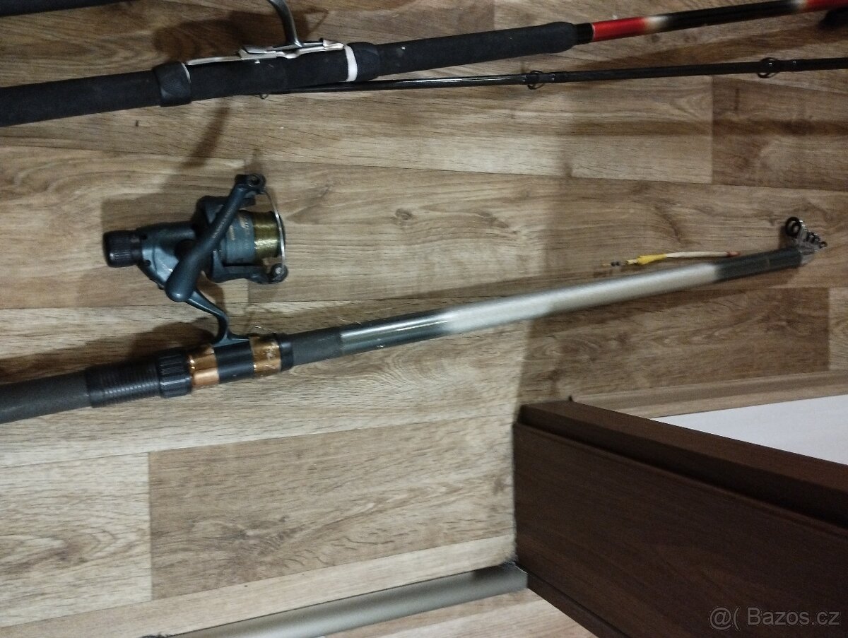 Pruty a navijáky - 3