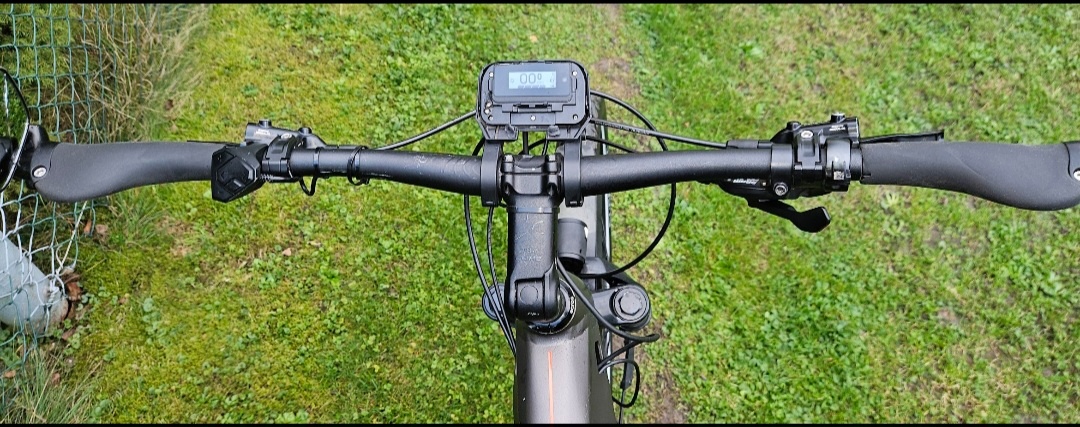 Prodam CUBE KATHMANDU SLT - 3