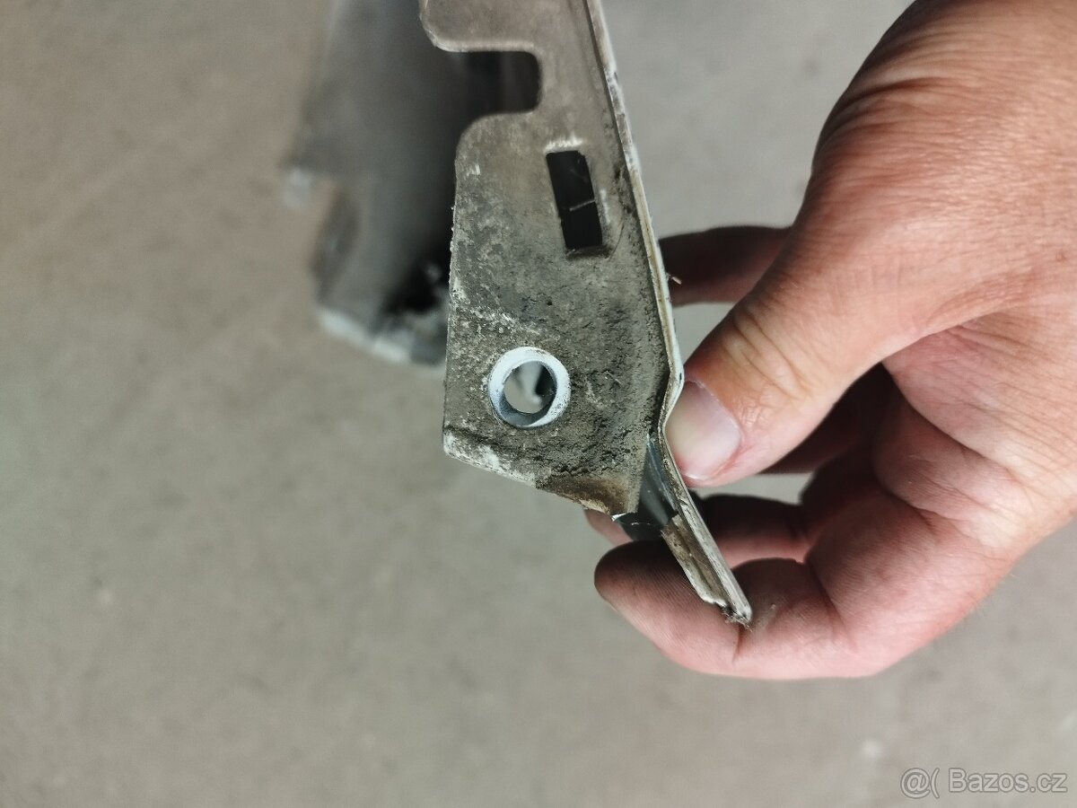 Přední nárazník s maskou Audi A3 8v - 3