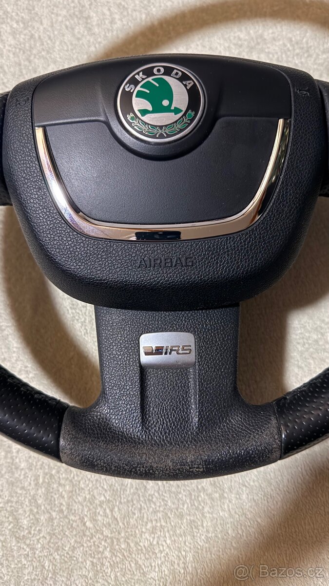 Volant Octavia 2 RS facelift - 3