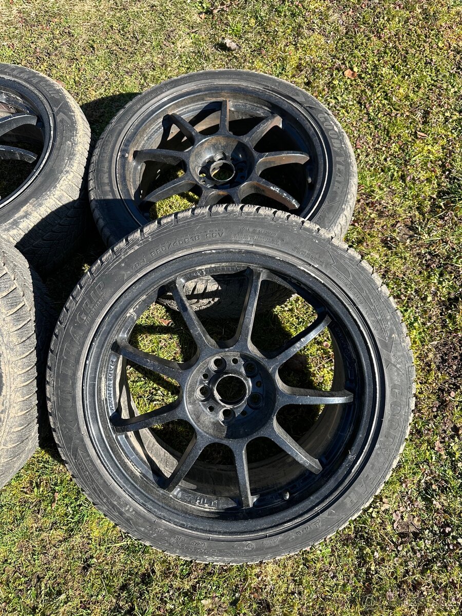 OZ Alleggerita 8x18” 5x100 - Impreza STI - 3