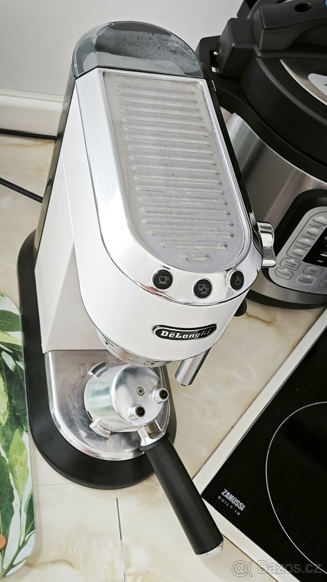De'Longhi - Pákové espresso - 3