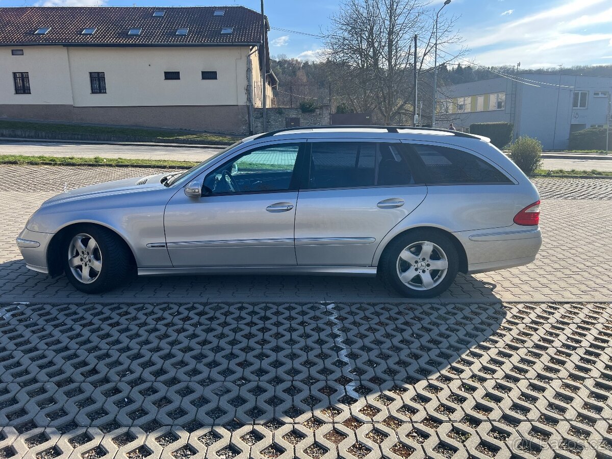 Prodám Mercedes-Benz E 320 CDI T-Model - 3