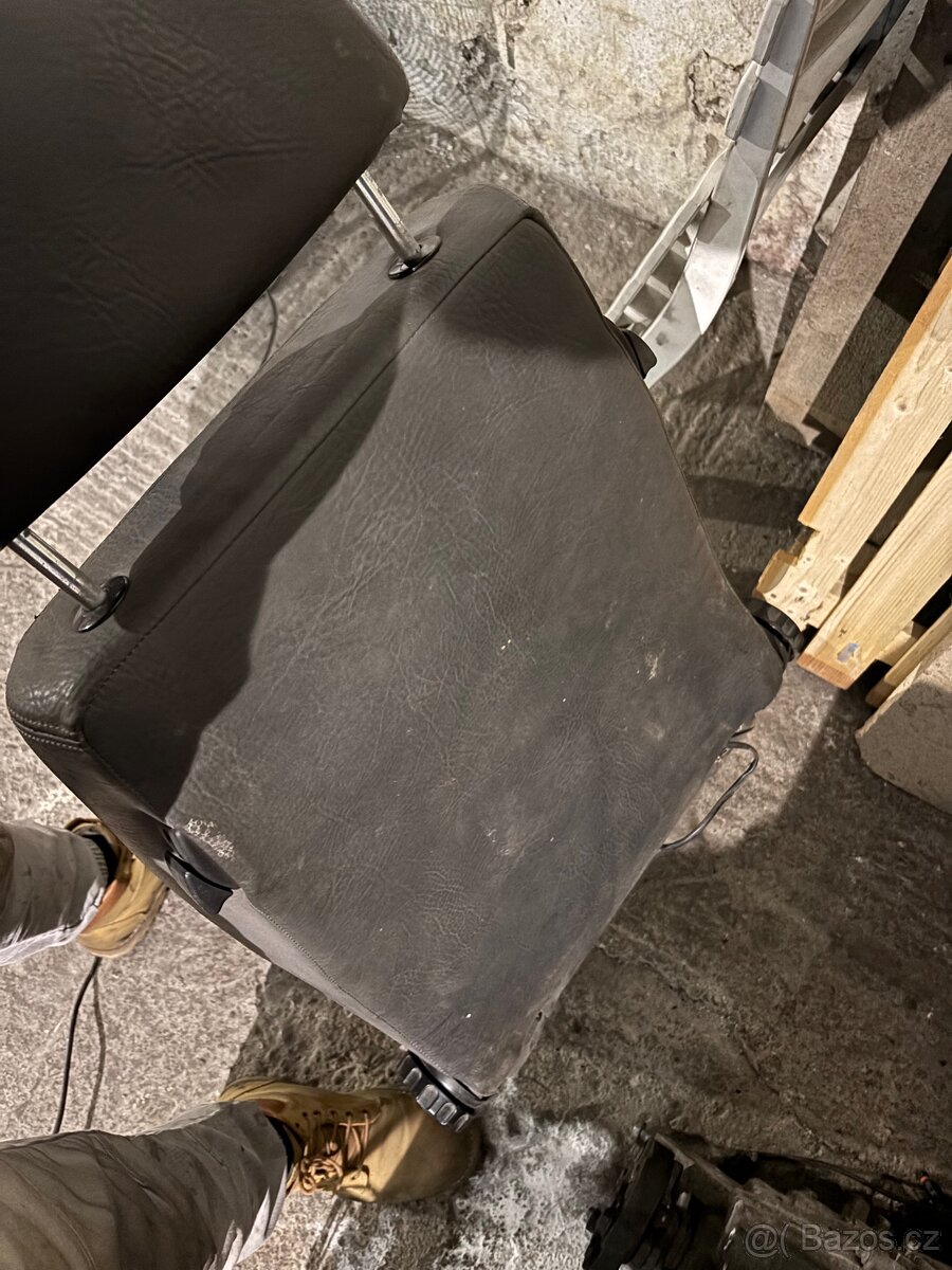 Recaro - 3
