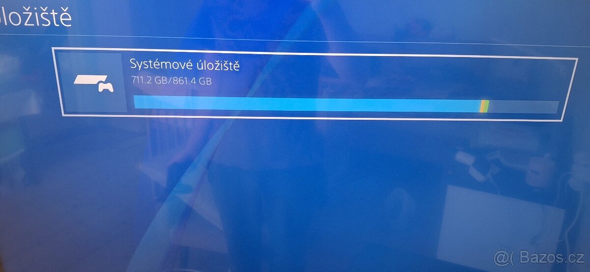 Sony Playstation 4 Slim / 1 TB - 3