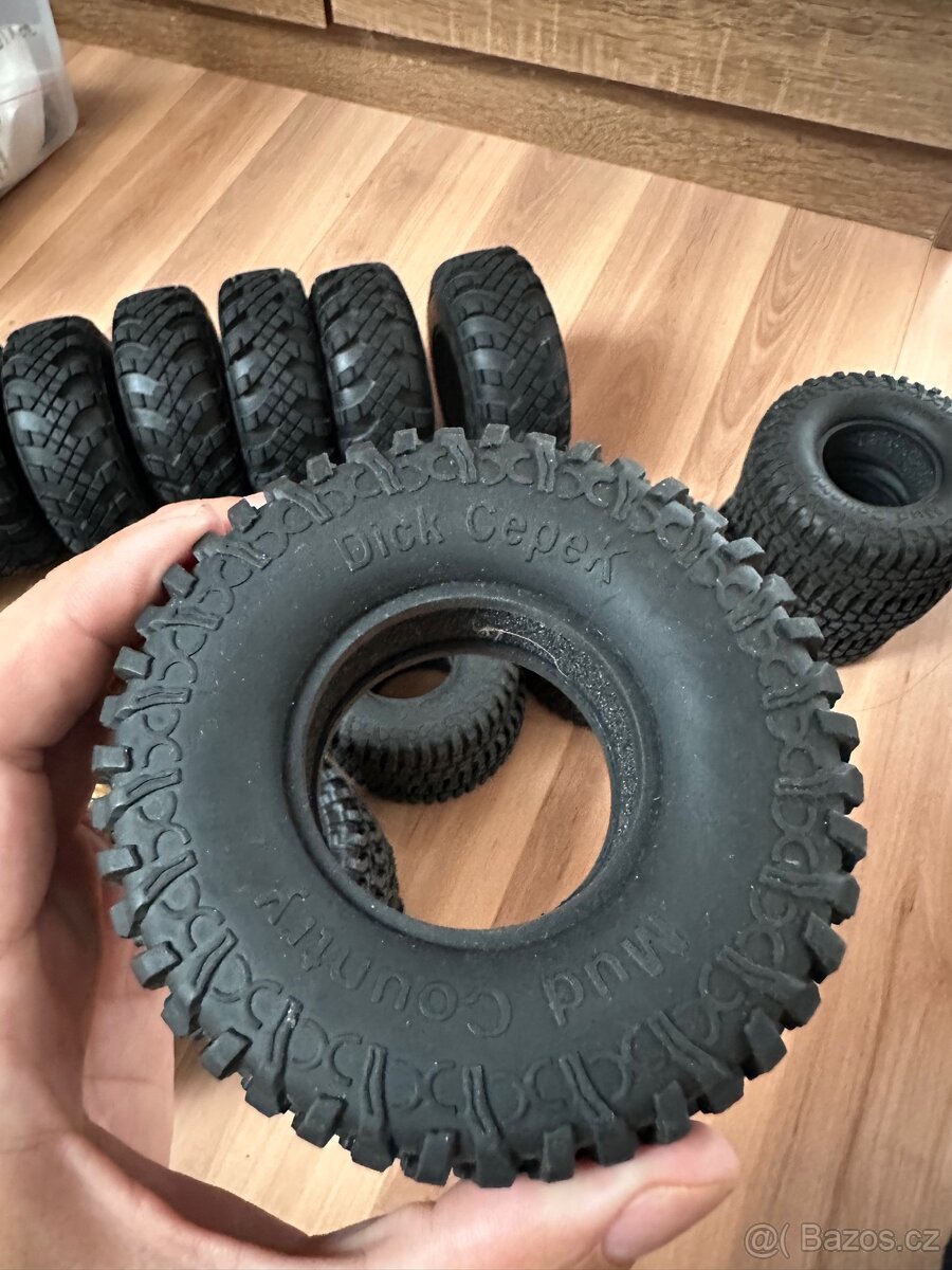 Prodám RC PNEU,různé velikosti. - 3