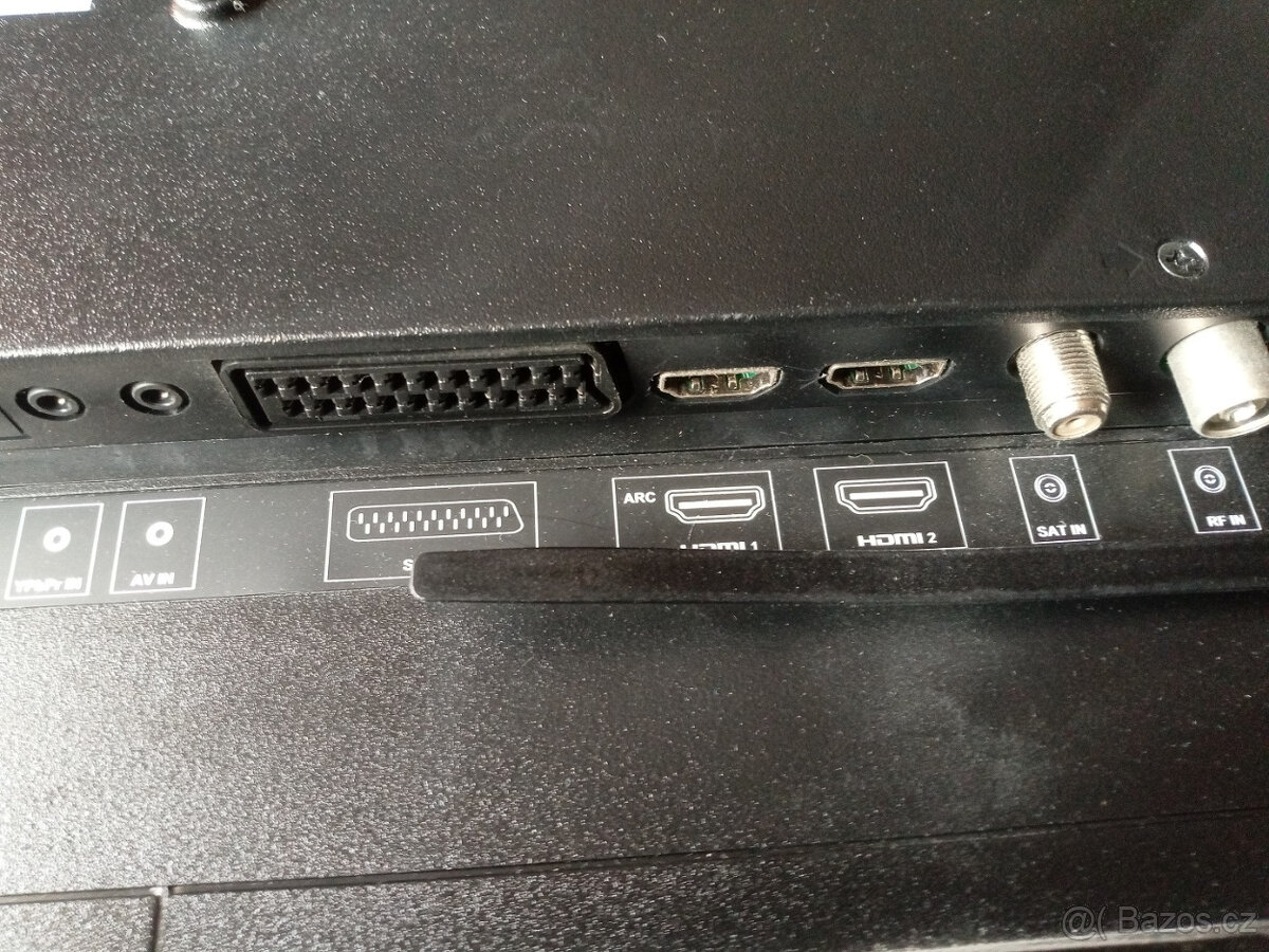 Sharp Aquos 24EA3E LED LCD TV Televize - 3