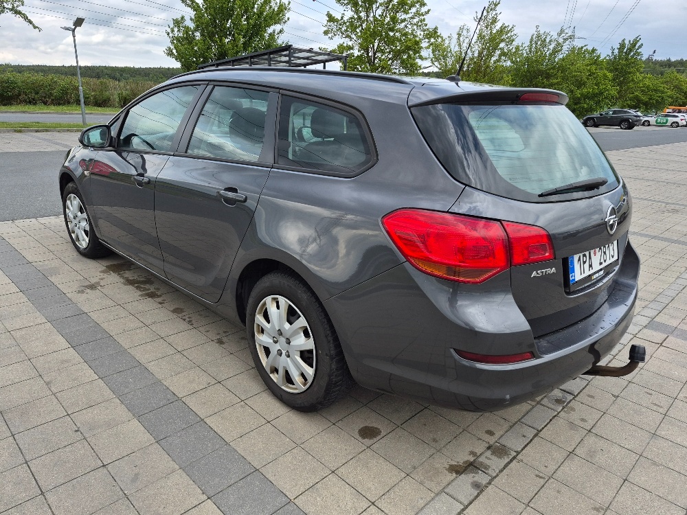 Astra Sports Tourer 1,6 - 3