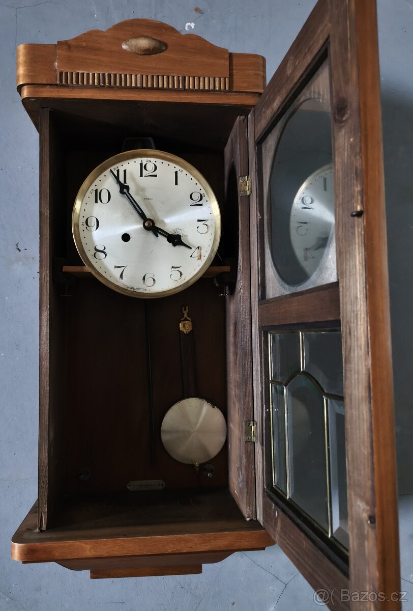 Starožitné hodiny KIENZLE - 3