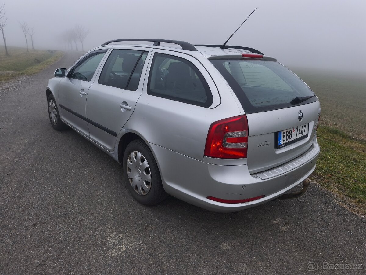 Škoda Octavia II Combi 1.9tdi 77kw BKC RS paket - 3