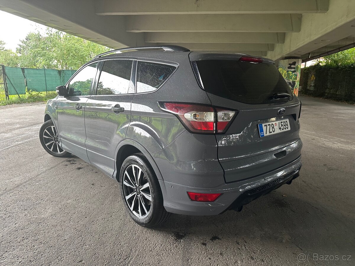 Ford Kuga 2.0 tdci 110 kw 4x4 2019 TOP STAV - 3