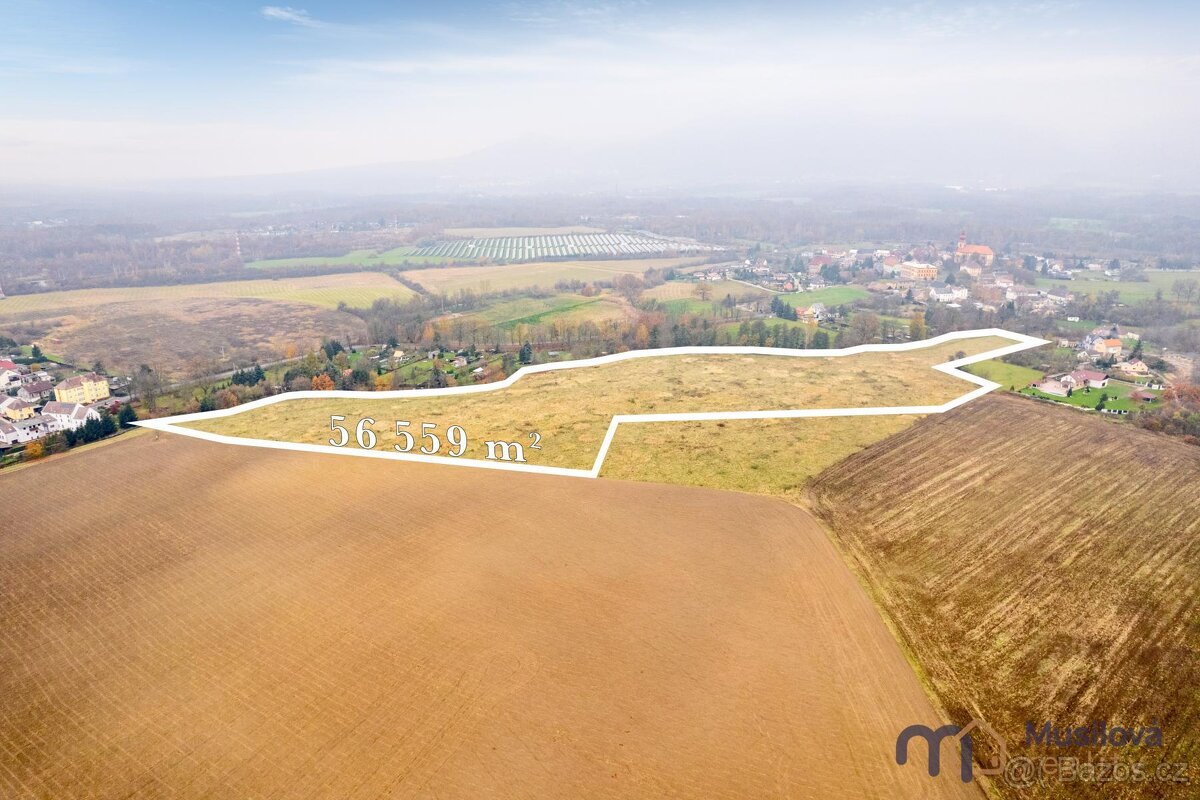 Prodej stavebního pozemku 56.559 m2 - 3