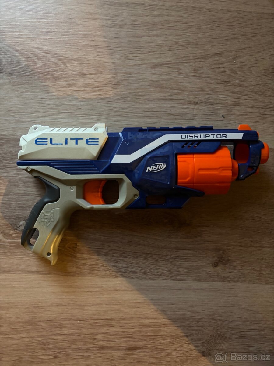 set nerf pystolí - 3