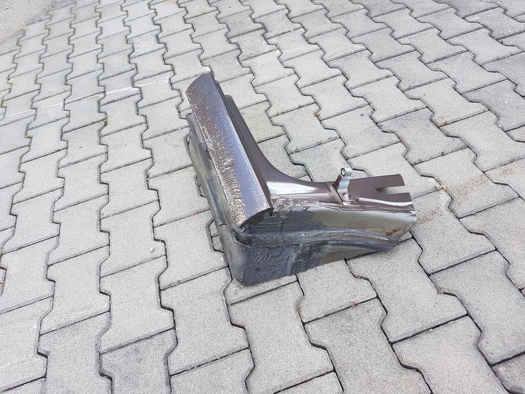 Pravý přední roh prahu, výřez Škoda Fabia III, 6V0, TOP stav - 3