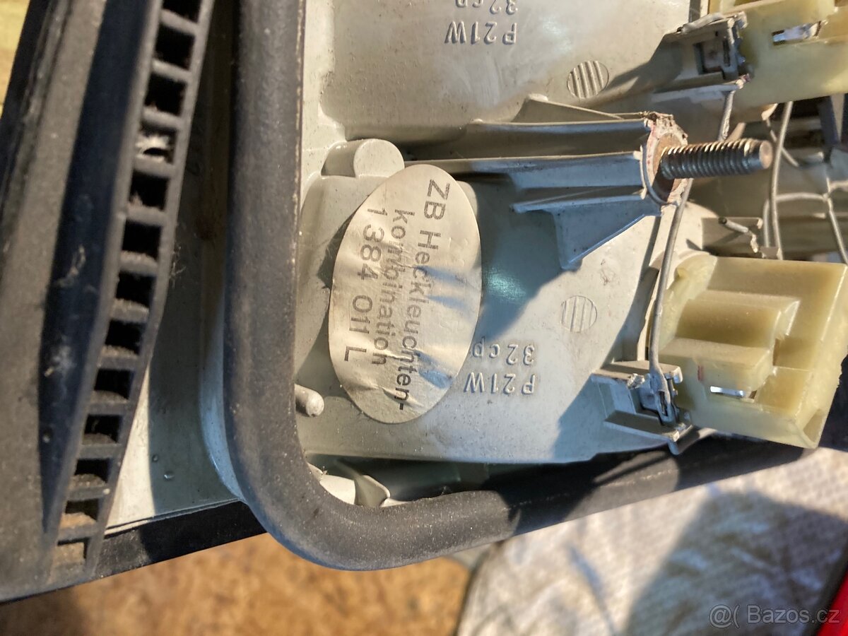 Kufrová/zadní světla - bmw e34 - 3