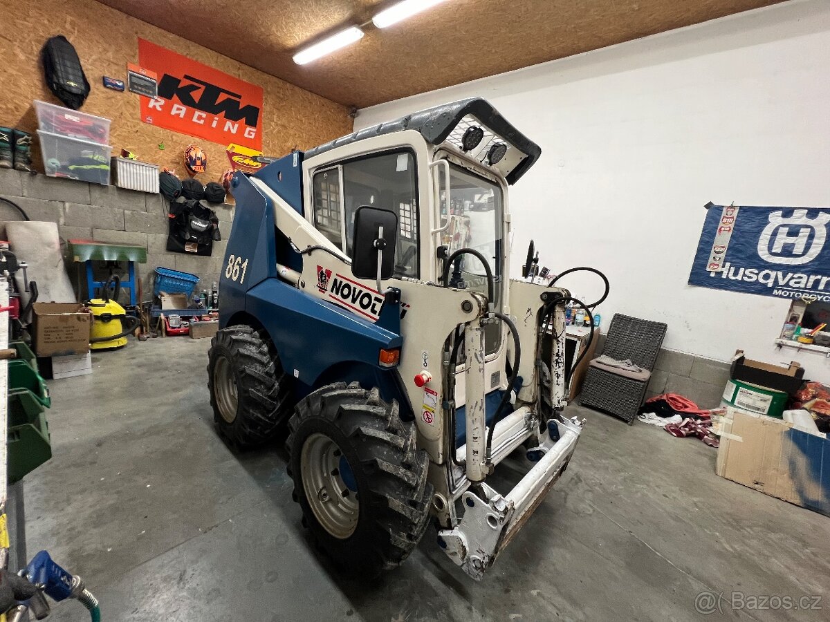 UNC Novotný 861 - 3