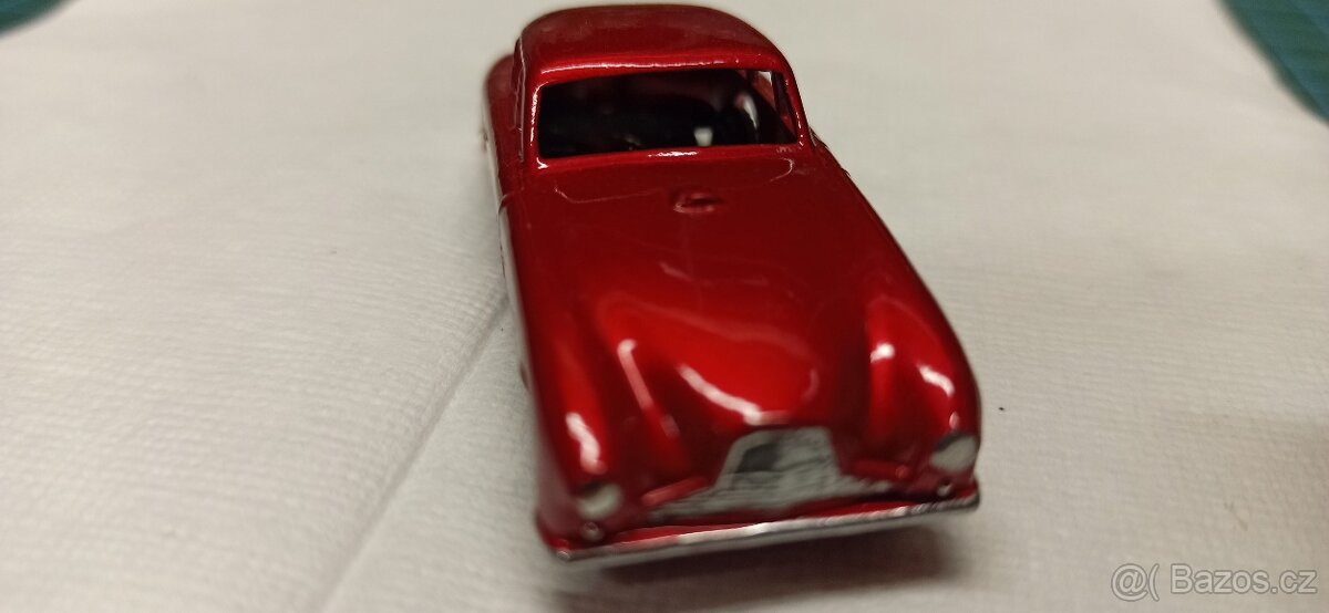 Matchbox Lesney Aston Martin - 3