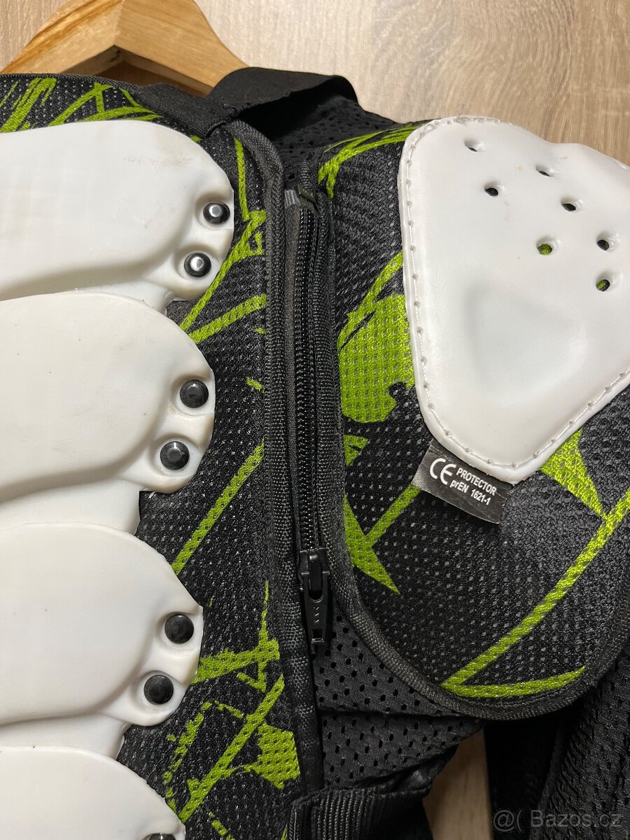 Celotělový chránič - 3