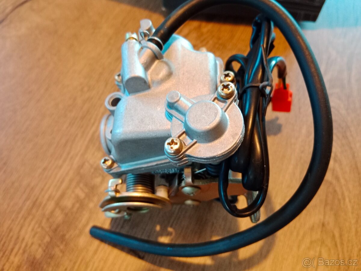 nový karburátor - 3