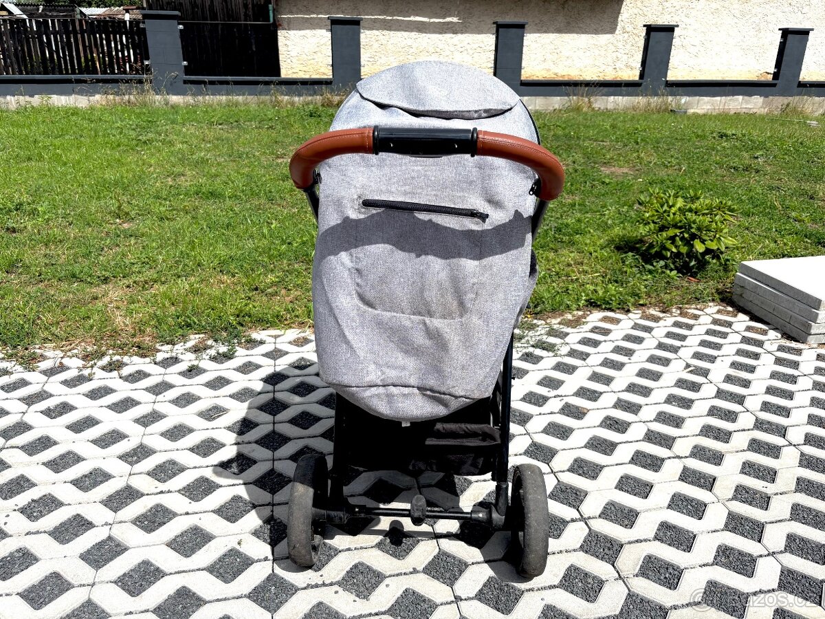 Kočárek Kinderkraft Grande PLUS - 3