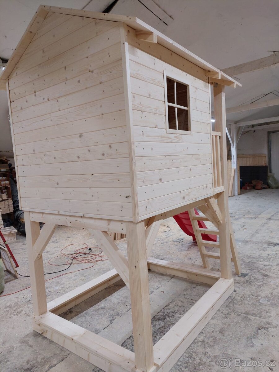 dřevěný domek pro děti - 3