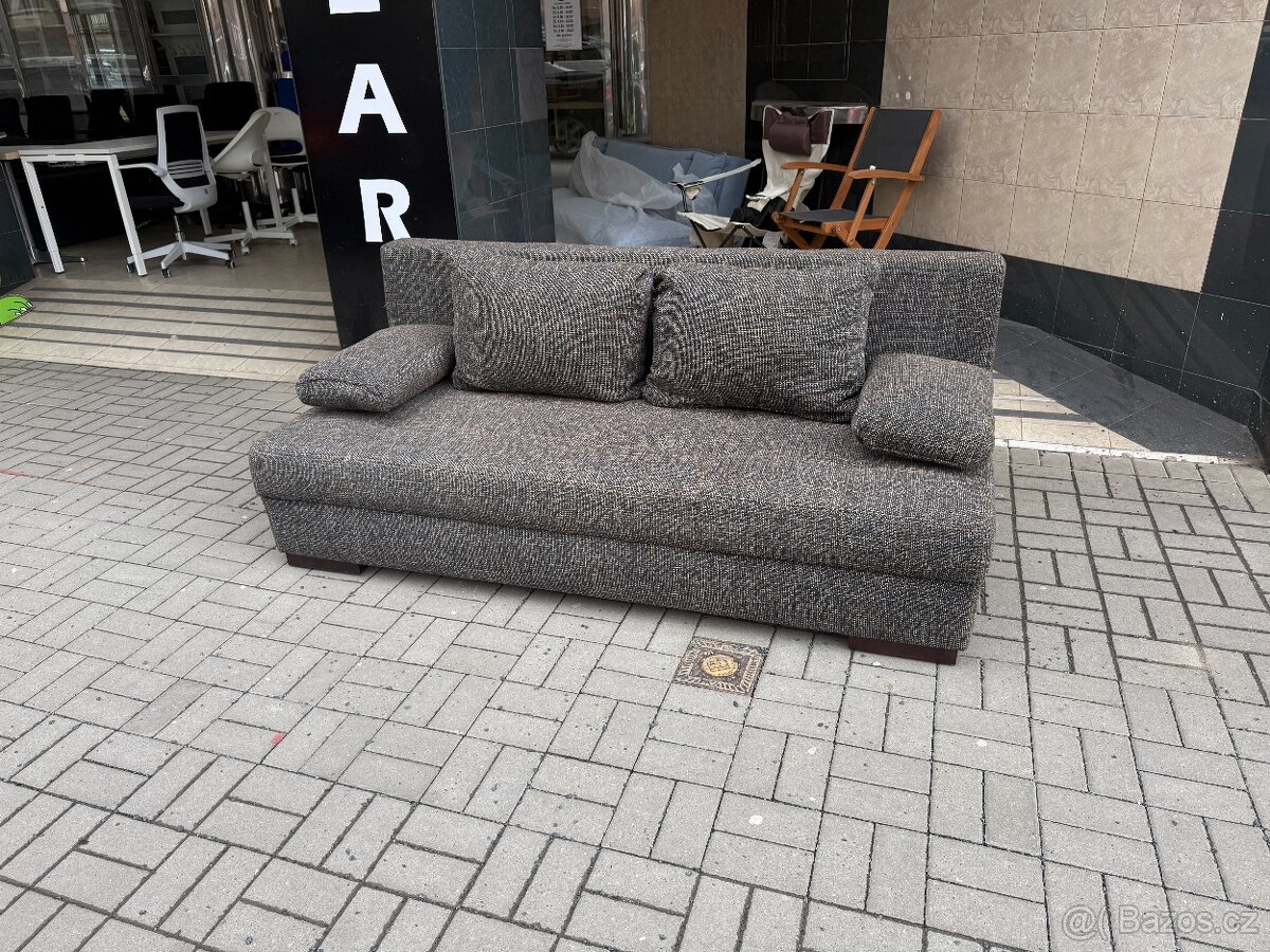 Rozkládací sedačka s úl. prostorem - 3