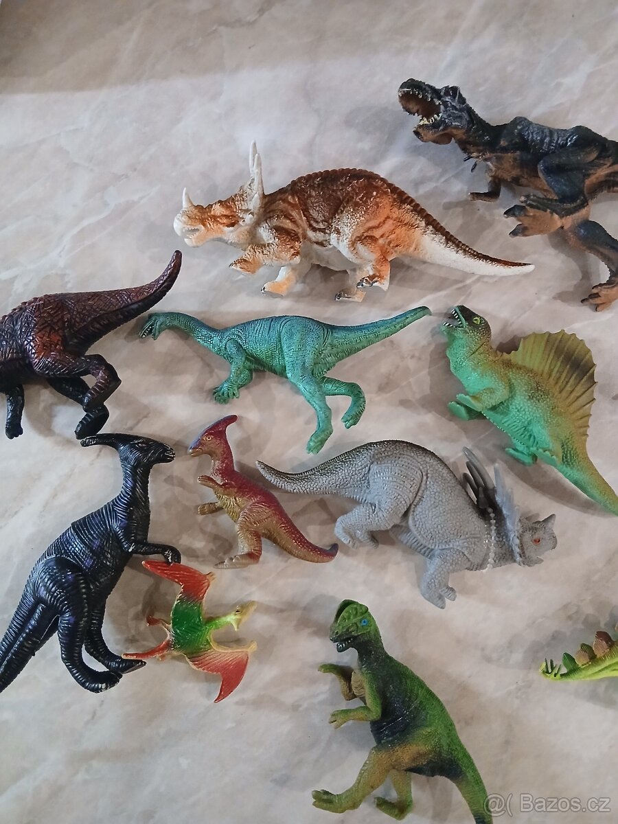 Dinosauři - figurky 15 ks - 3