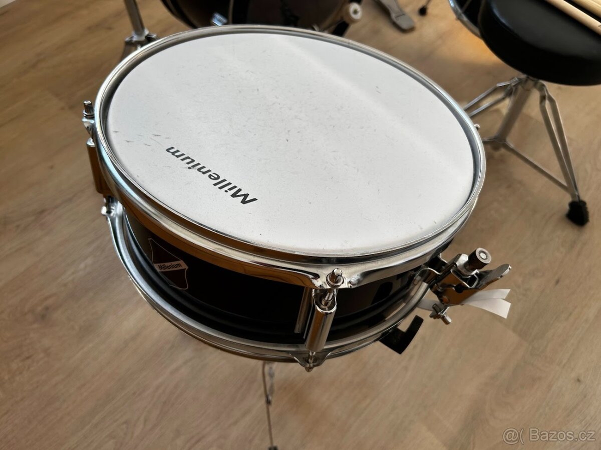 Kompletní bicí sada Junior Millenium - 3