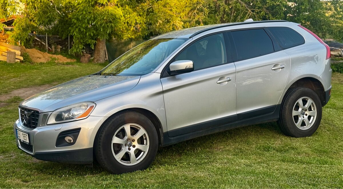 Prodám Volvo XC60 AWD 2.4D - vada převodovky - 3