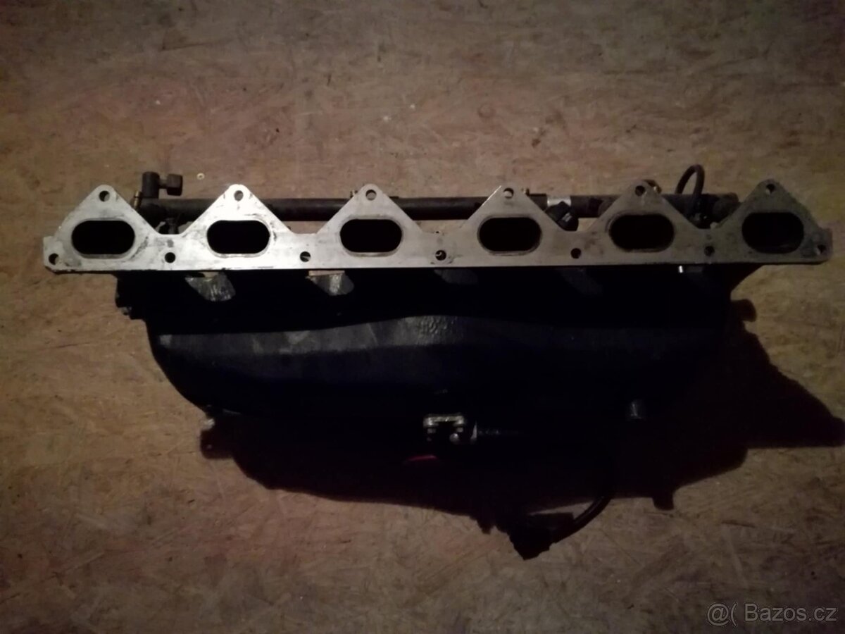 Jaguar XJ 6 x300 Sání - 3