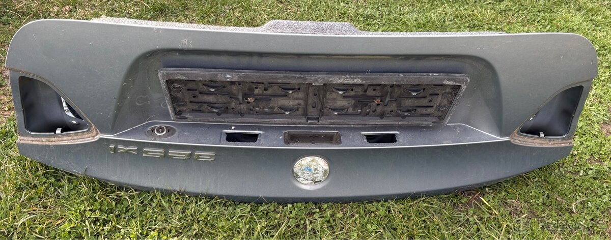 Páté dveře BMW E90 - 3