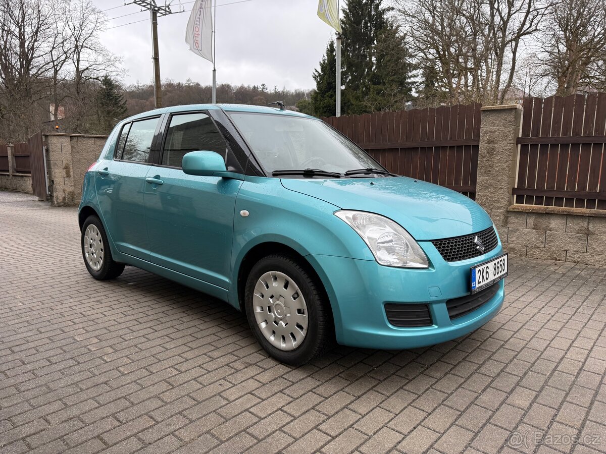 SUZUKI SWIFT GL 1,3i 16V 67kW KLIMA,STK NOVÁ - 3