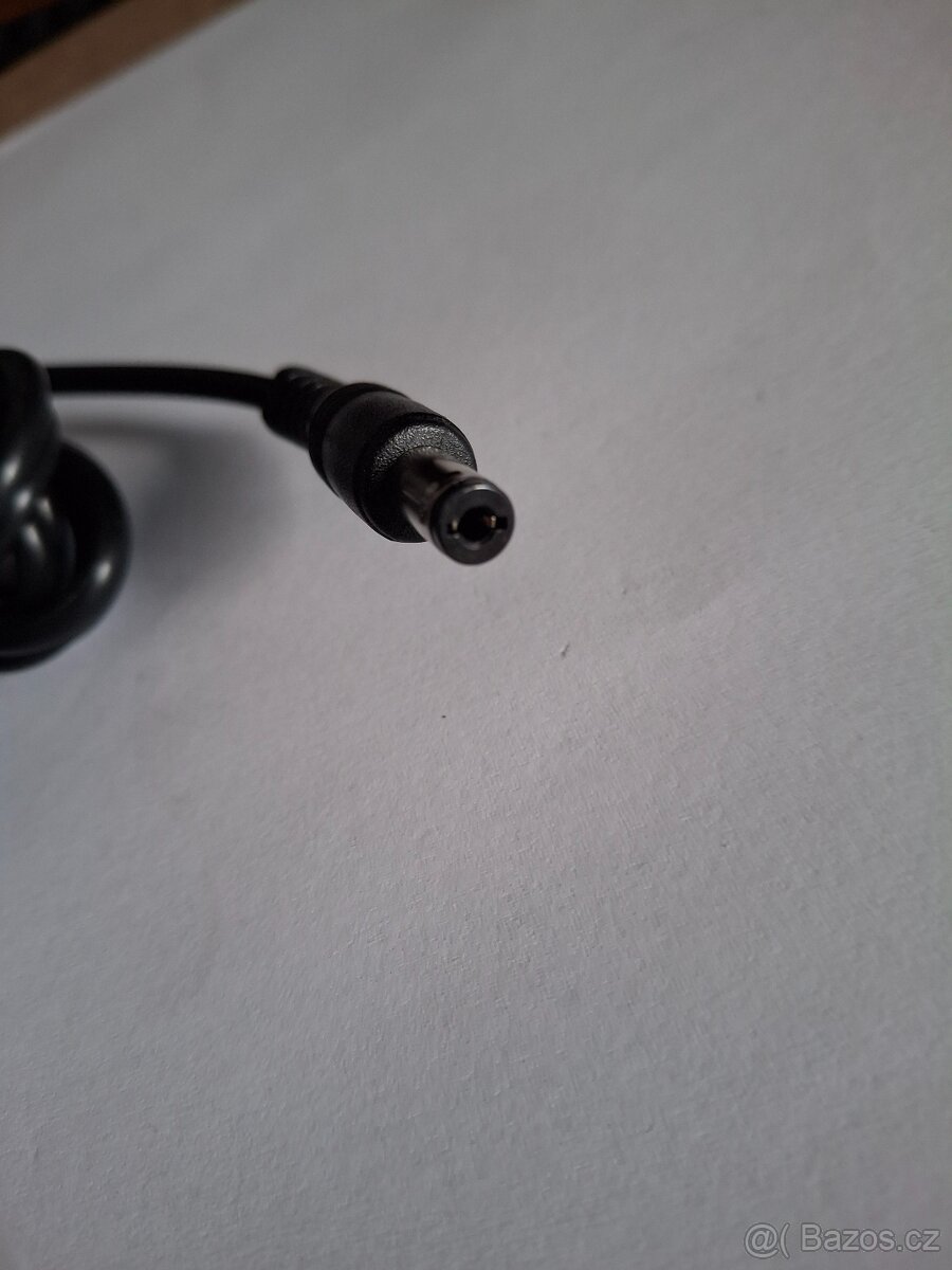 Adaptér output: 6.0 V, 1.0A, 6.0W, 5 ks - 3