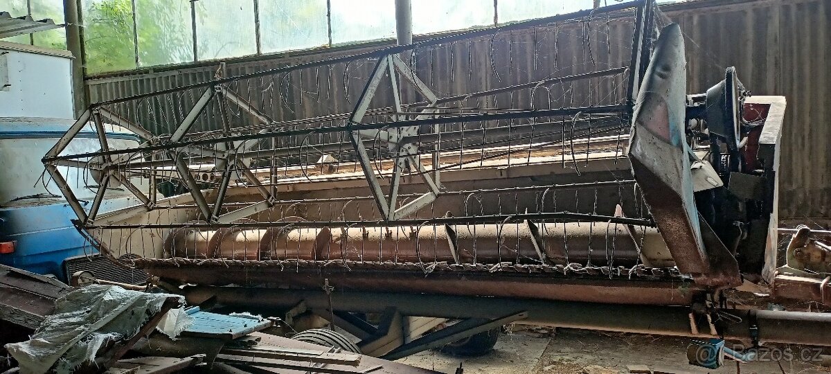 Kombajn Fortschritt E512 - 3