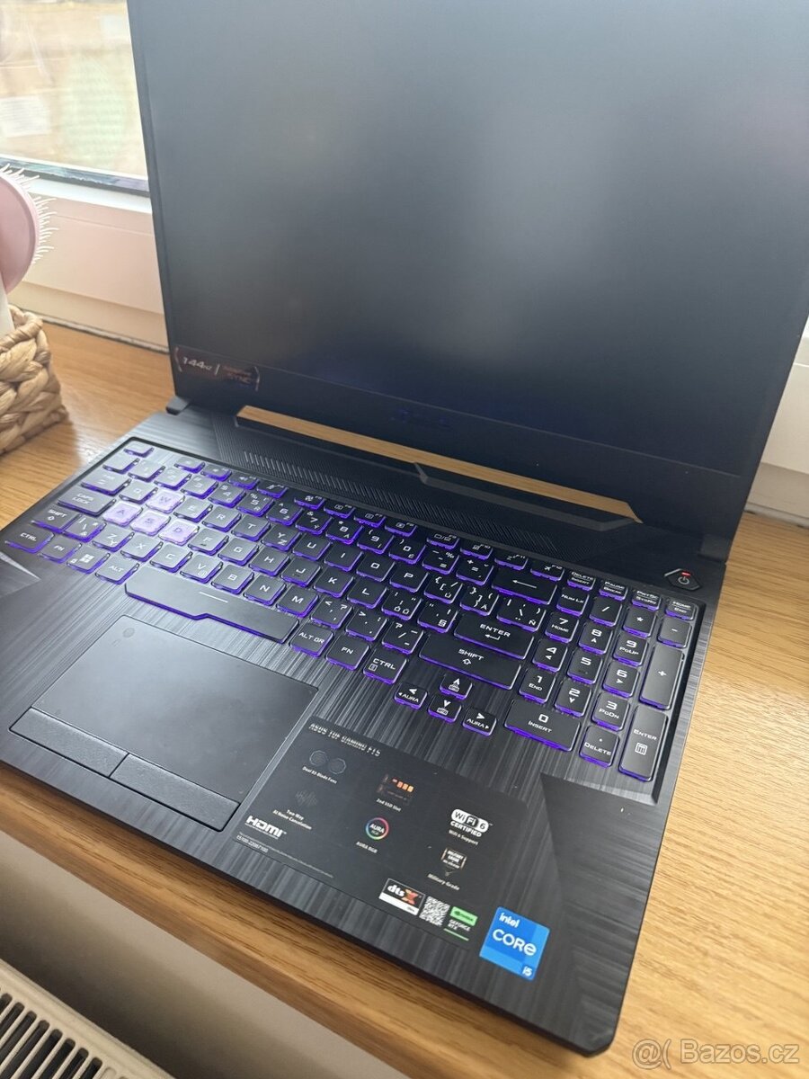Prodám herní notebook na ND Asus TUF Gaming FX506H - 3