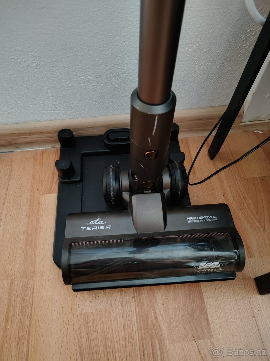Tyčový vysavač ETA Terier 5247 90000 - 3
