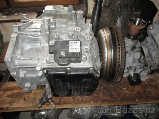 Volvo XC60 2012 D5 158kW AWD - náhradní díly - 3