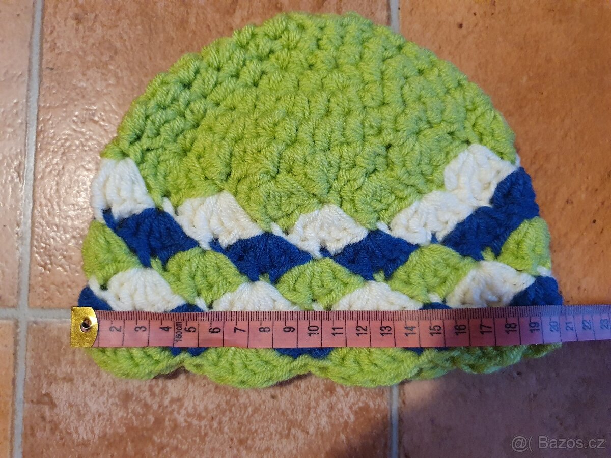 Nová háčkovaná čepice zelená - 3