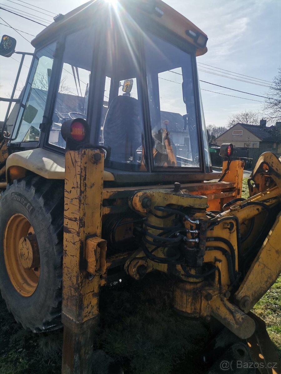 Prodáme traktobagr JCB 3XC 4x4 - 3