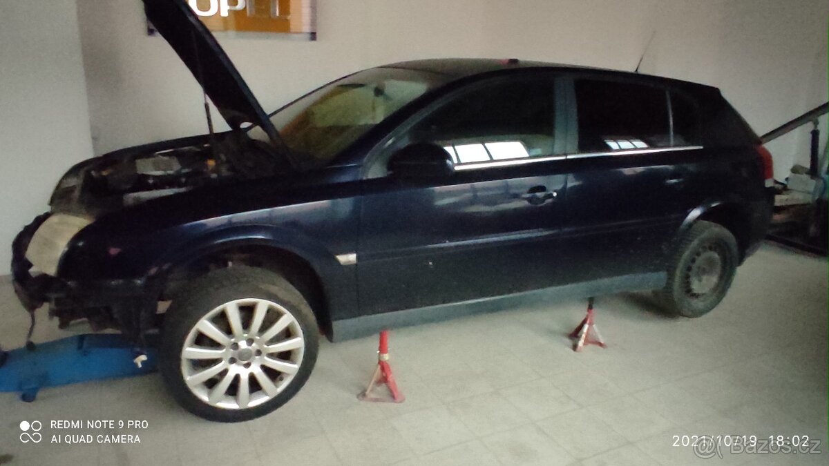 Plechařina na Opel Signum - 3