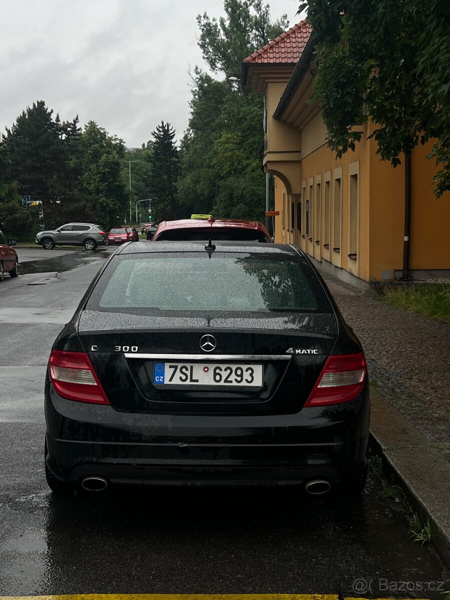 Mercedes-Benz C300 W204 - 3