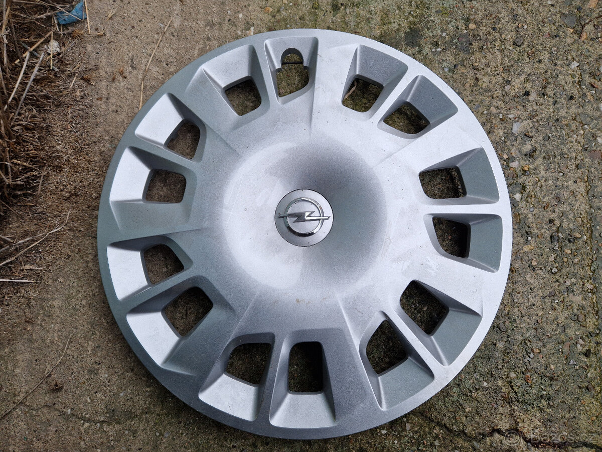 R16 poklice opel r16 kryty disku Opel Poklice 16 - 3