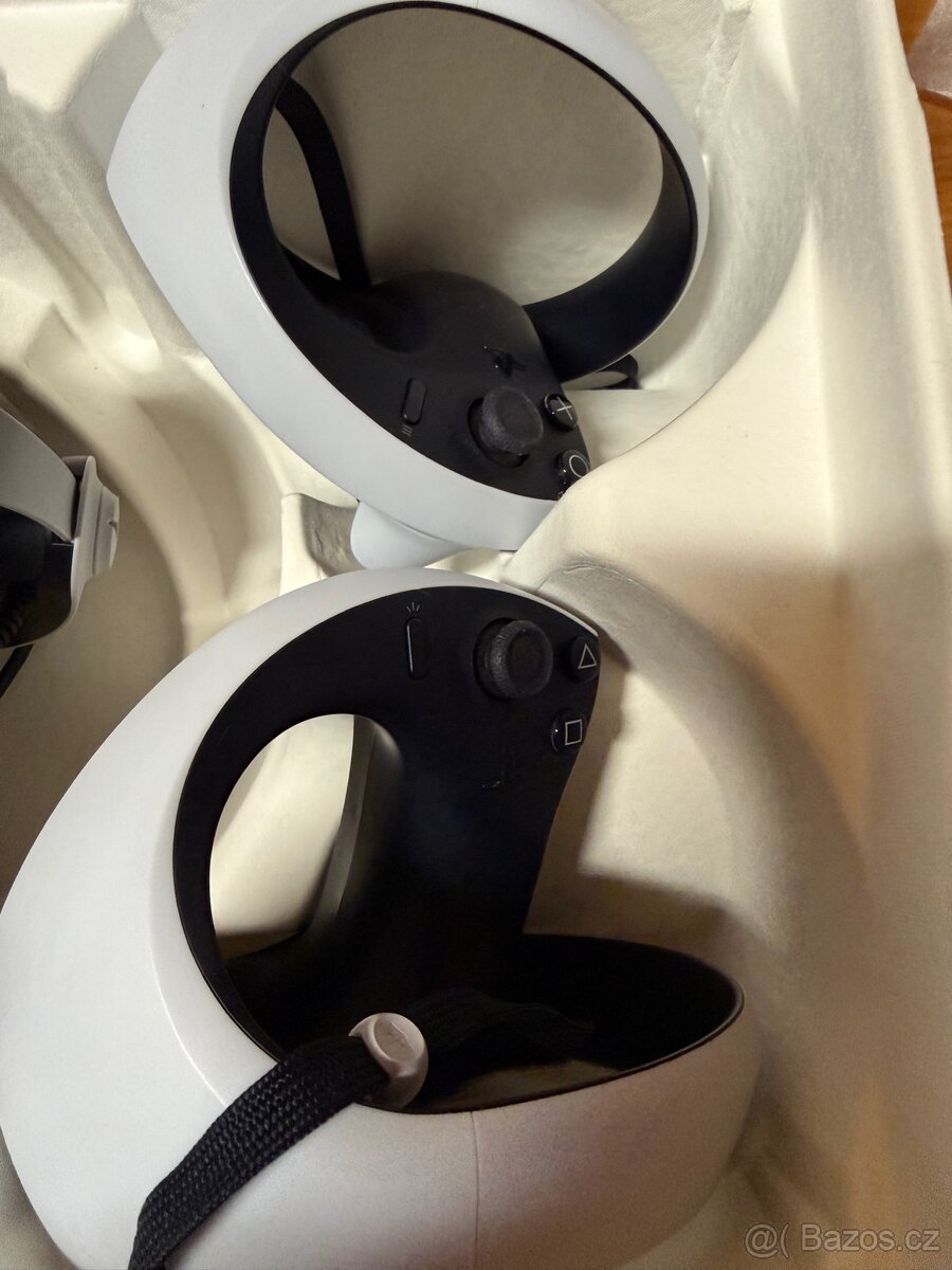 PlayStation VR2 – perfektní stav, kompletní balení - 3
