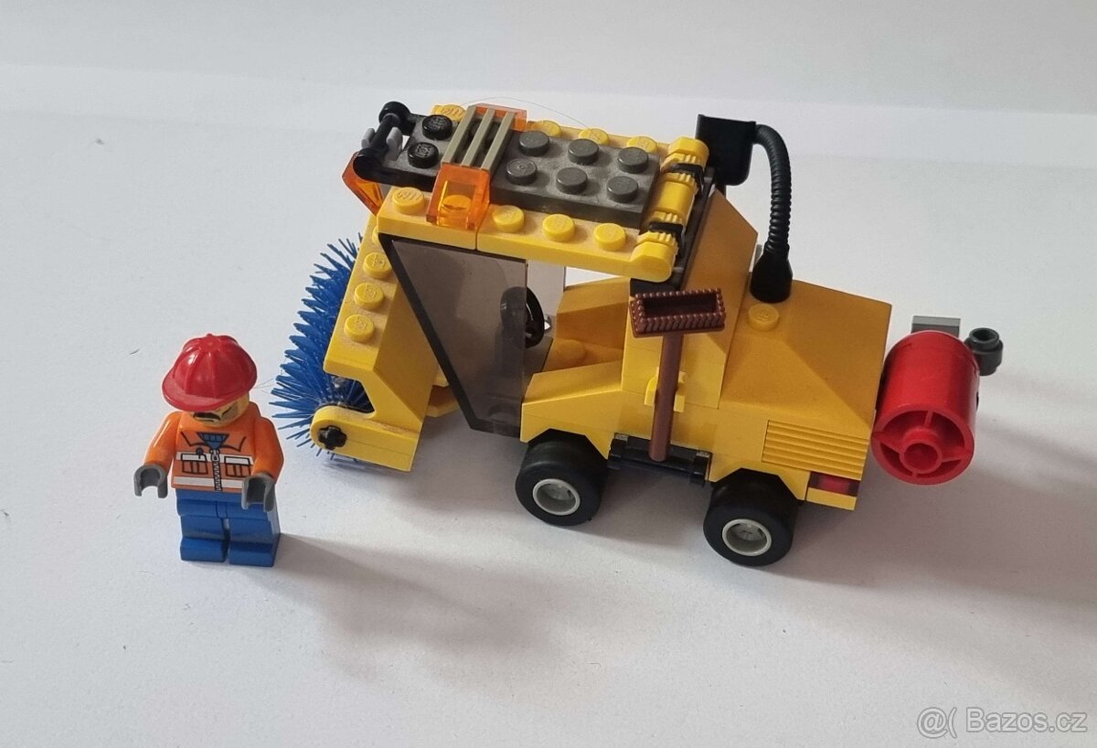 🧹 LEGO City 7242 – Čisticí vůz - 3