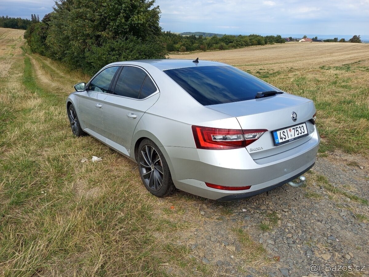 Škoda Superb L&K 2.0 tdi 6.manual 140kw - 3