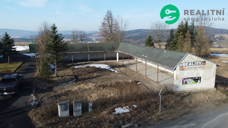 pozemek s objektem na rekonstrukci s projektem Mníšek - 3