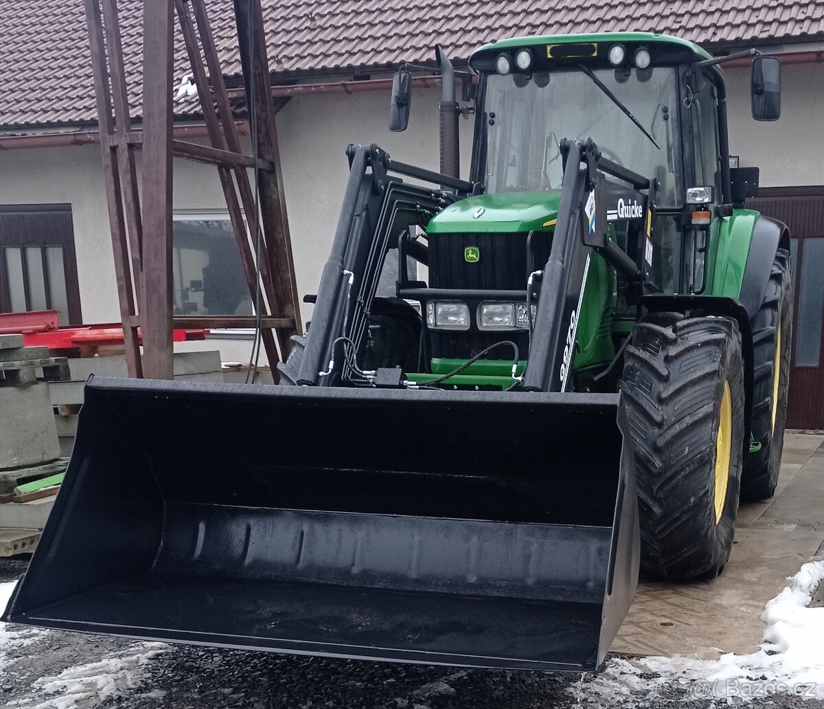 Traktor John Deere 6920S - 3