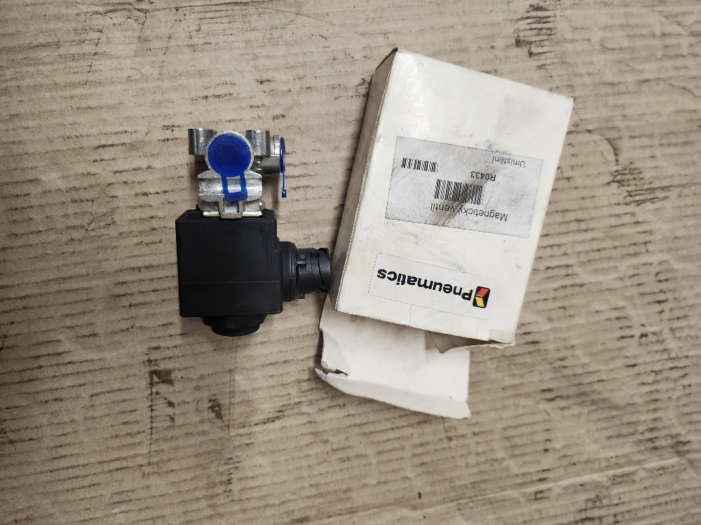 Renault Midlum magnetický ventil - 3