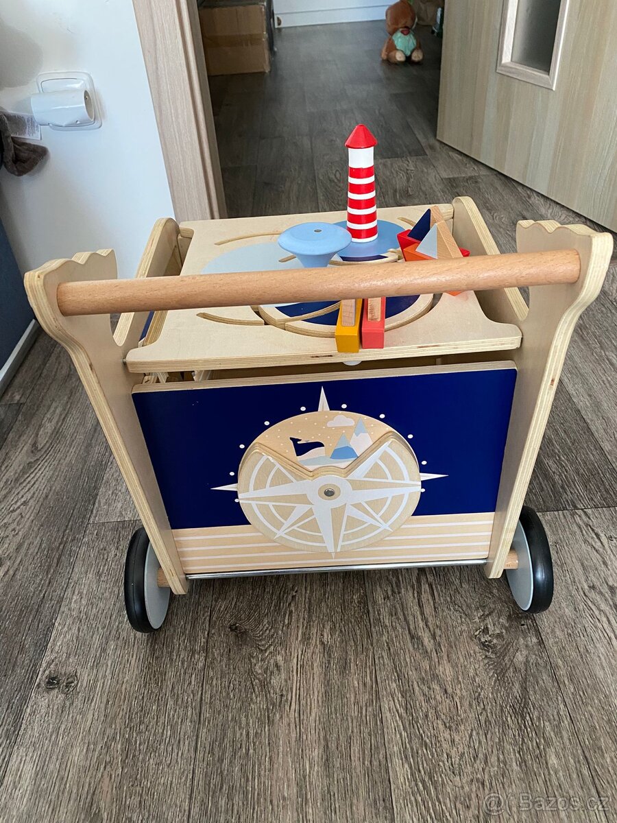 Chodítko small foot velryba - 3